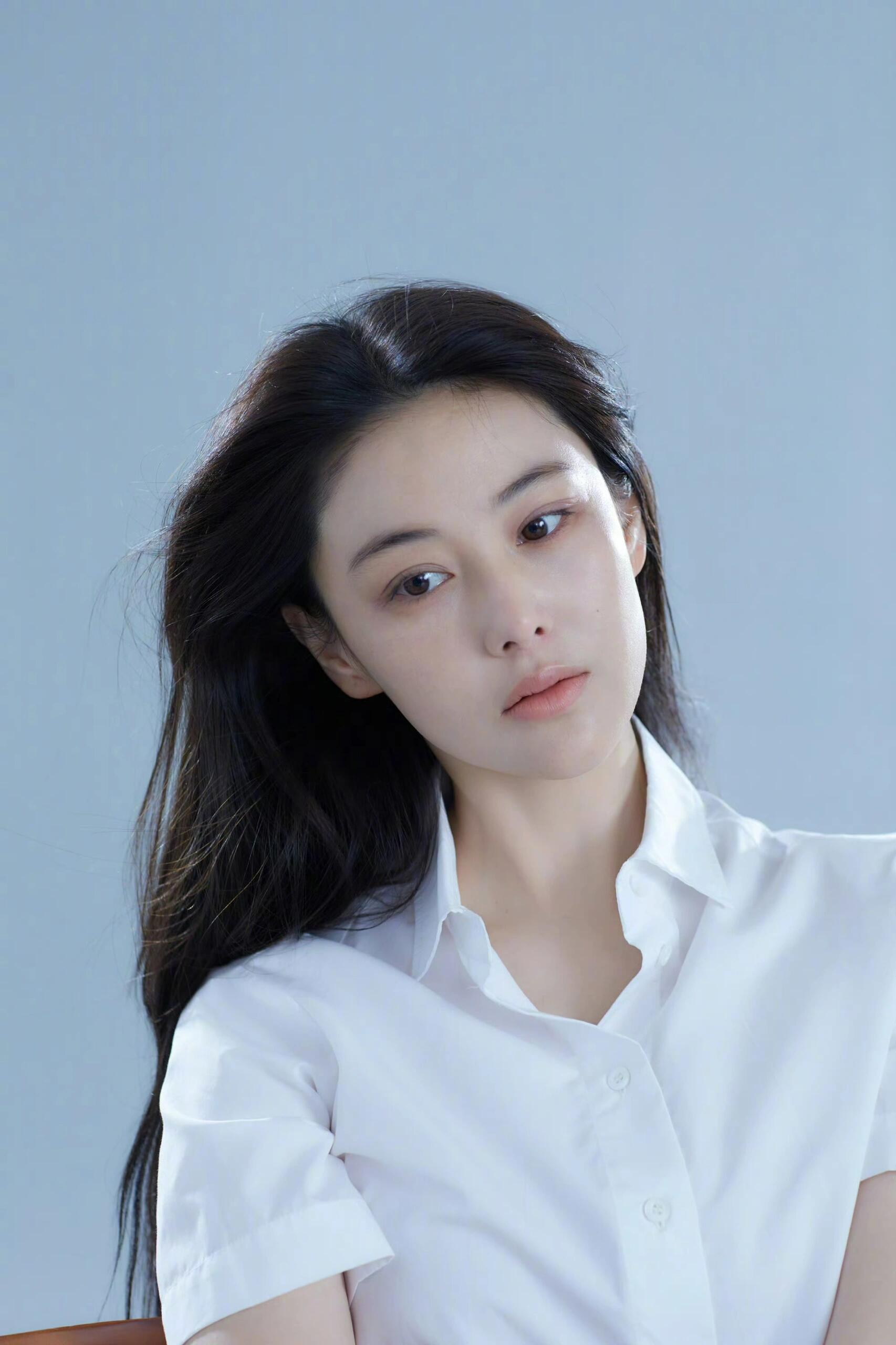 张馨予——清新甜美