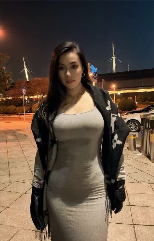 只要有人给20万彩礼，我随时可以答应远嫁