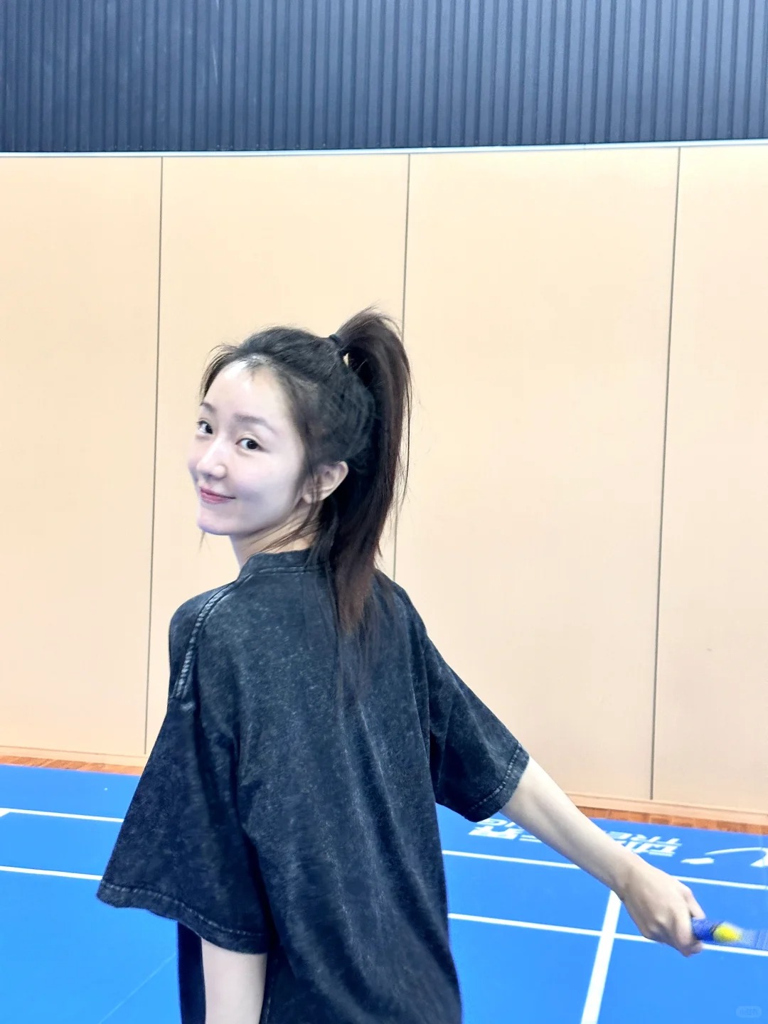 不爱化妆给的松弛感✌️
不爱化妆之后真的不用想着时时补妆 有没有脱妆 有没有掉口