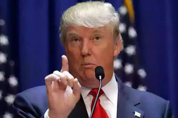 特朗普又要退群！
如果没记错，上一次美国宣布退出世卫组织是在2020年7月6日，