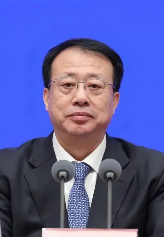 上海公布了上半年经济数据，主打一个客观公正，好的一面不好的一面，有什么说什么，没