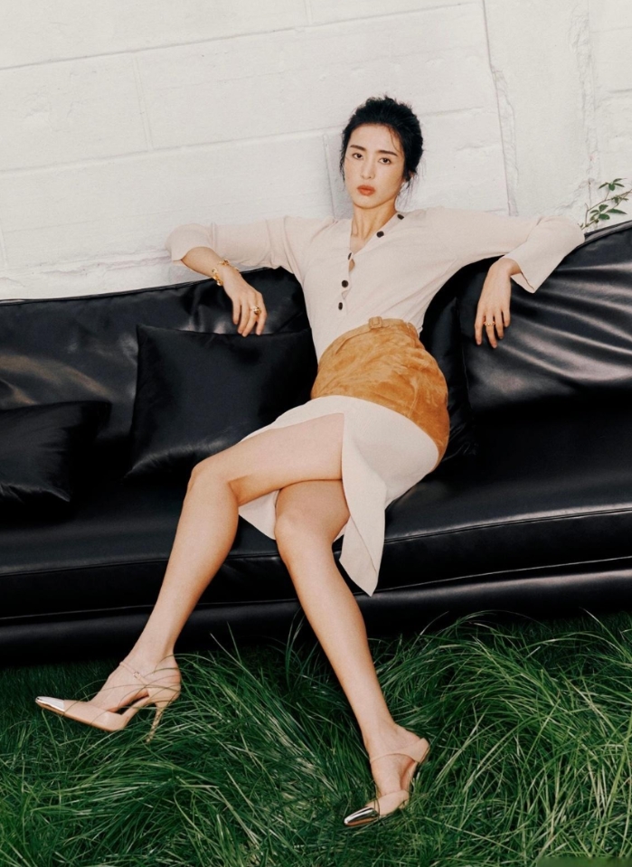 赵丽娜，美女门将