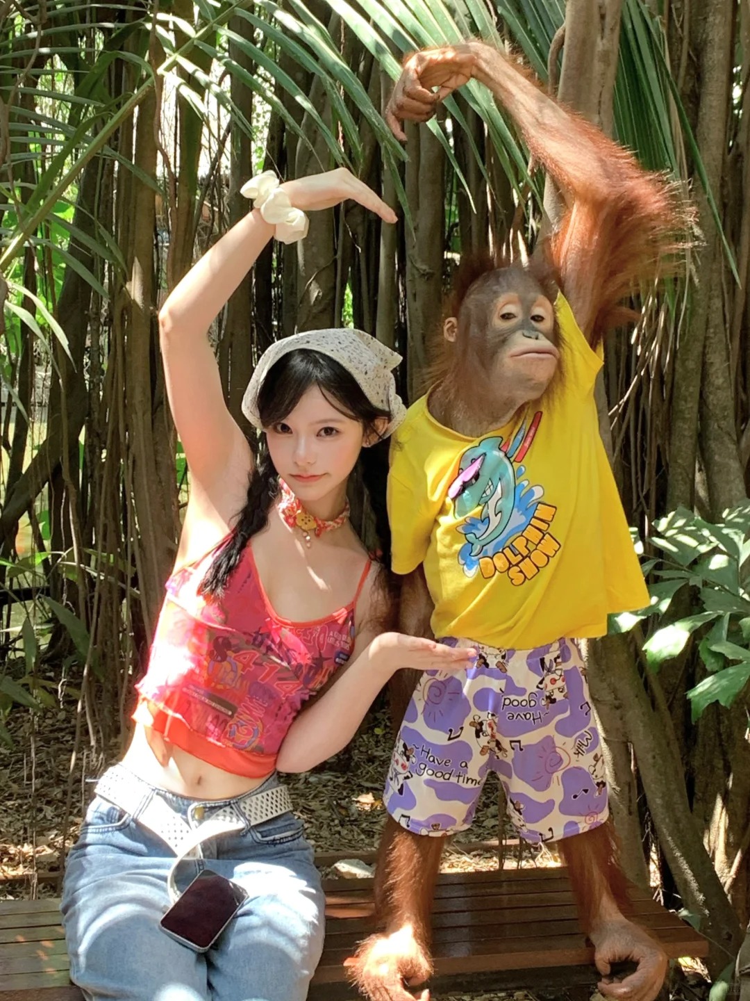 我来泰国只干一件事
去年就想跟这个小猩猩合照了圆梦了！！