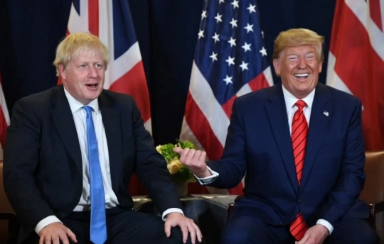 川普不愧是生意人，绝对不做亏钱的买卖！

美媒报道，特朗普团队成员在谈论俄乌冲突