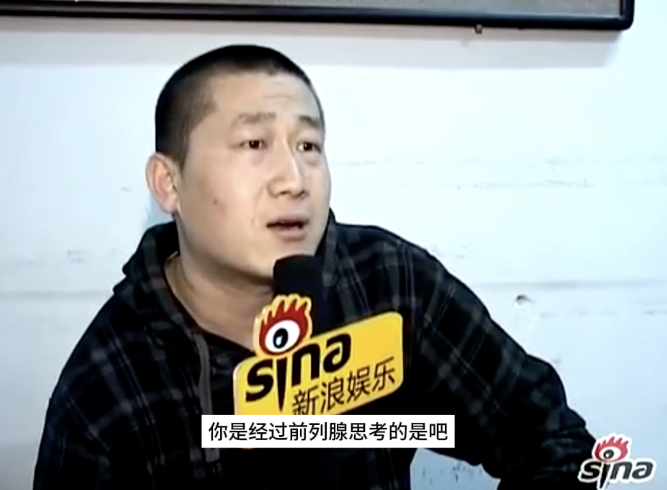 曹云金确实短暂带过张鹤伦等一些人，就是简单上上课，因为当时确实没有什么人，郭德纲