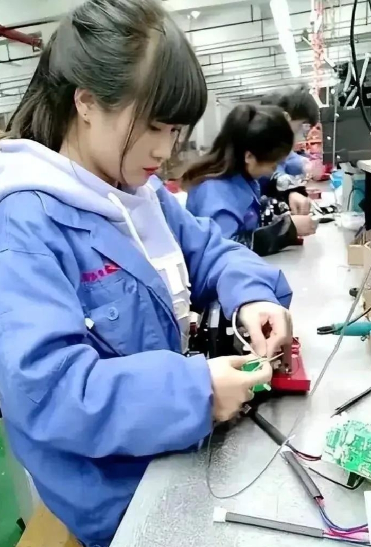 以前的厂妹 Vs 现在的厂妹