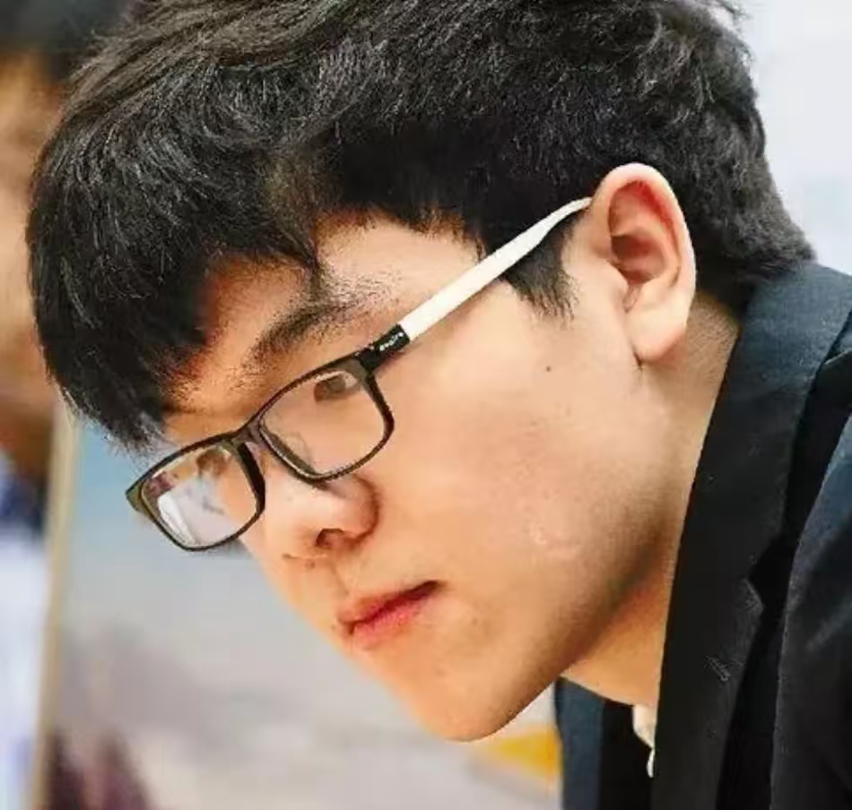 梦百合家居董事长公开表示：卞相壹的未来命运已经很清楚了。
在柯洁被判犯规退赛之后