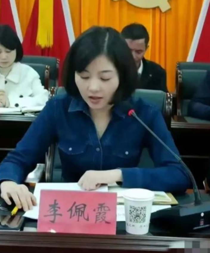 江西县委书记性侵女乡党委书记，7个没想到！
1、两人都是书记，一个是县委书记，一