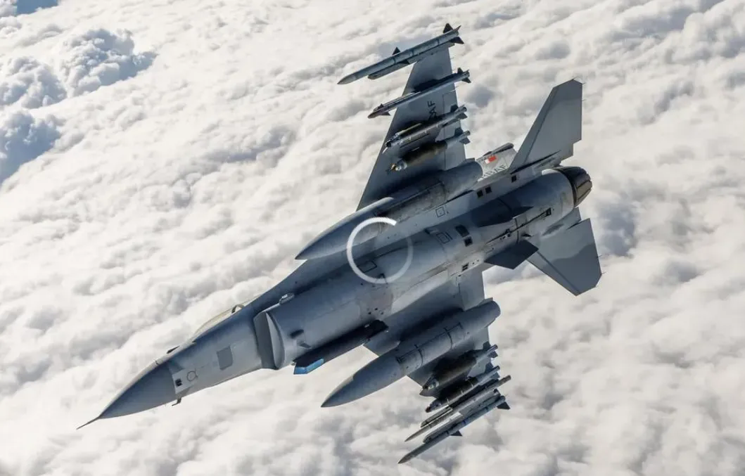 以色列商量伊朗让其打一次，伊朗坚决不同意！
中东乱象让人不可思议，打仗还要双方商