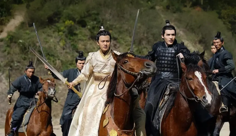 猜猜这是哪位历史人物？
（难度系数：四星）
 
1. 他早年客居幽州，受到当地守