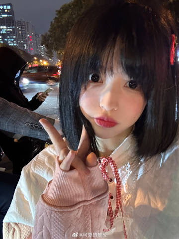 曾经也是位小可爱 ​