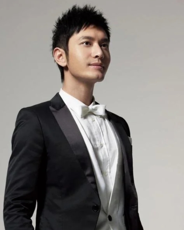 黄晓明尹正互动引热议，友情深厚成焦点