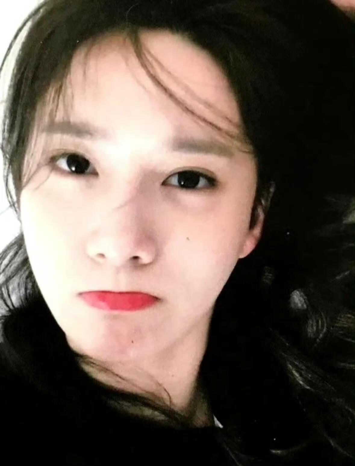 林允儿早期