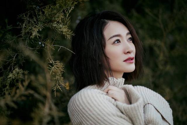 李小冉王鸥一同现身澳门被偶遇,李小冉生图十分显老,王鸥好女人(李小冉王珞丹)-第9张图片-九妖电影 李小冉王鸥一同现身澳门被偶遇,李小冉生图十分显老,王鸥好女人(李小冉王珞丹)-第9张图片-九妖电影