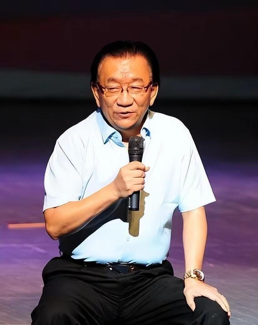 侯耀华：从相声新星到跨界探索