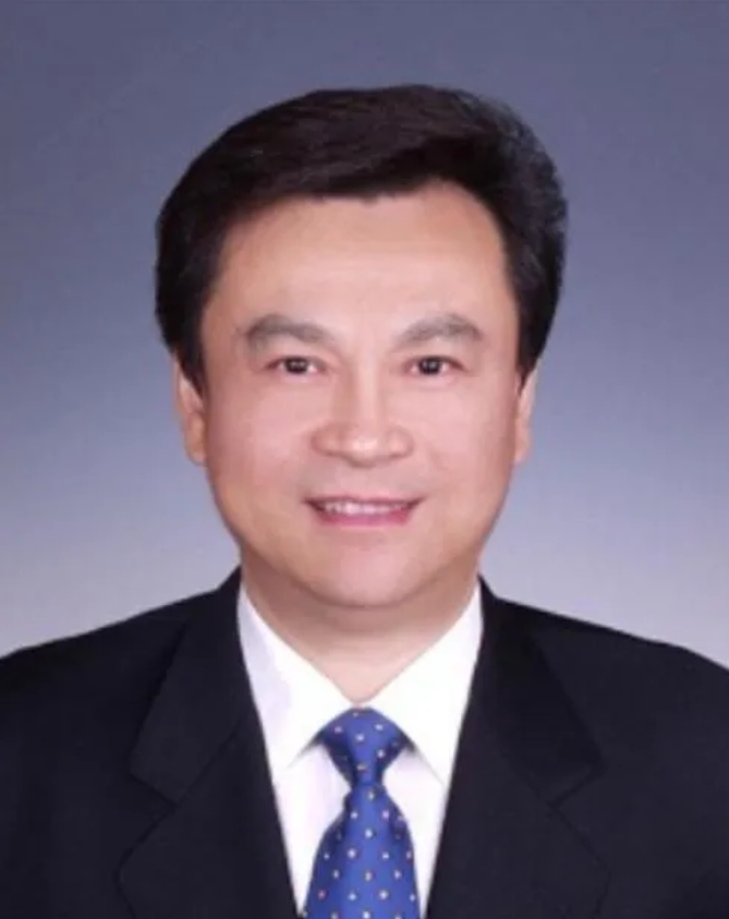 盗墓贼保护伞王文海，二审还没宣判，就突发心脏病死了。

上个世纪八九十年代，洛阳