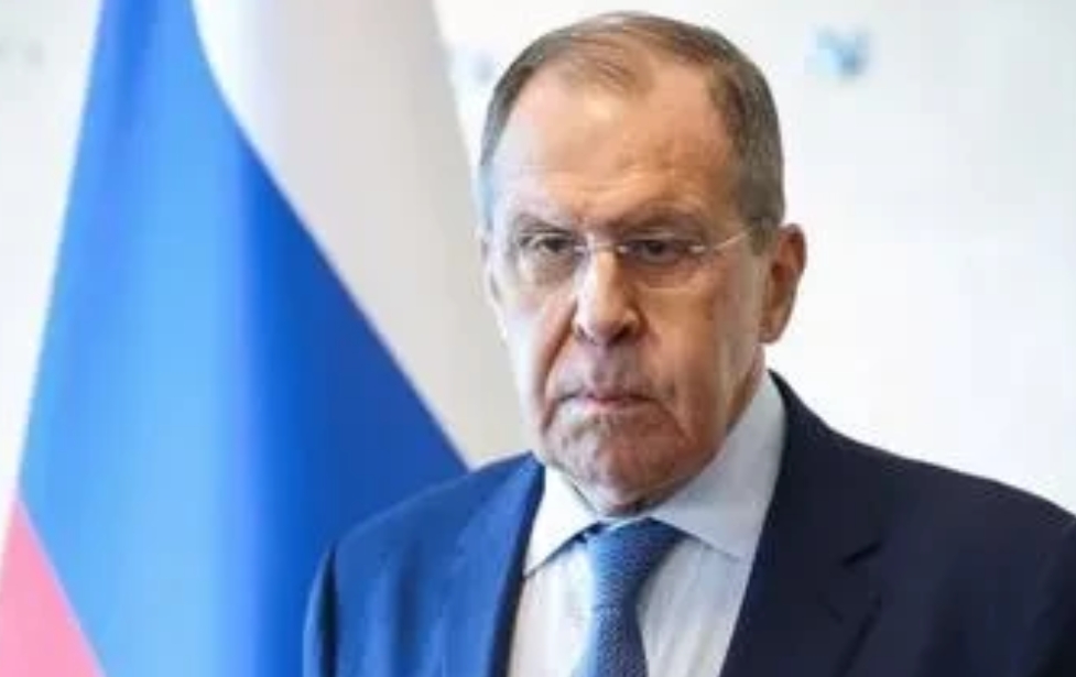 核战即将爆发，俄新社4月22日称，针对美国608亿美元援助法案，俄罗斯外长拉夫罗