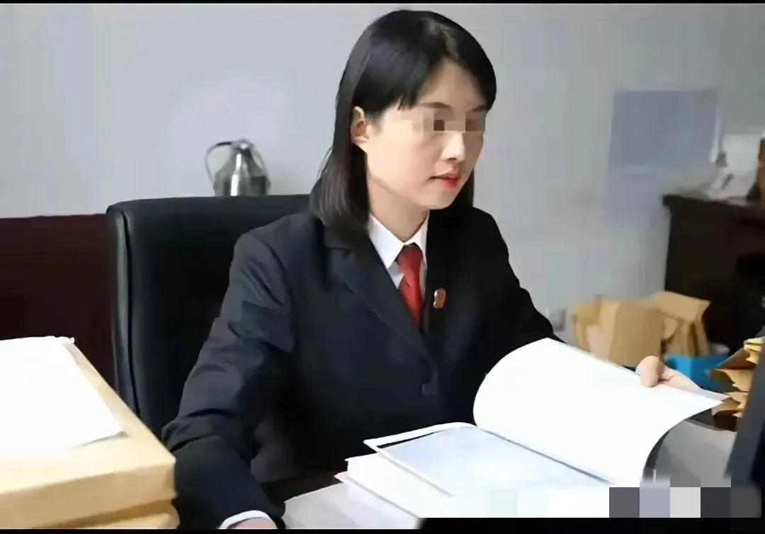 河南漯河美女法官死于原告的愚昧！

河南美女法官依法办案，却遭来原告的报复，不是