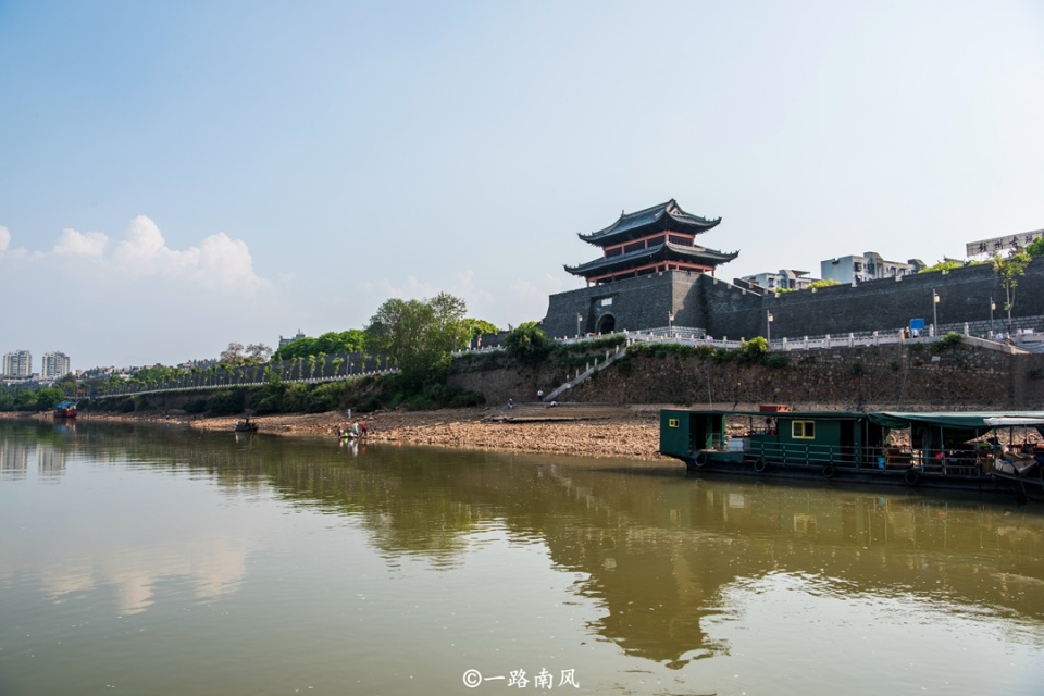 实地探访“中国第五大城墙”，就在江西南部，你去过吗？