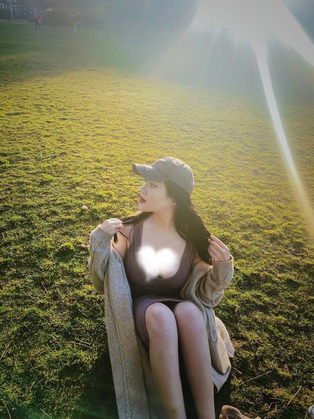 OOTD｜紫薯芋泥包包🍠虽然我们不提及太阳，可太阳总在我们头上