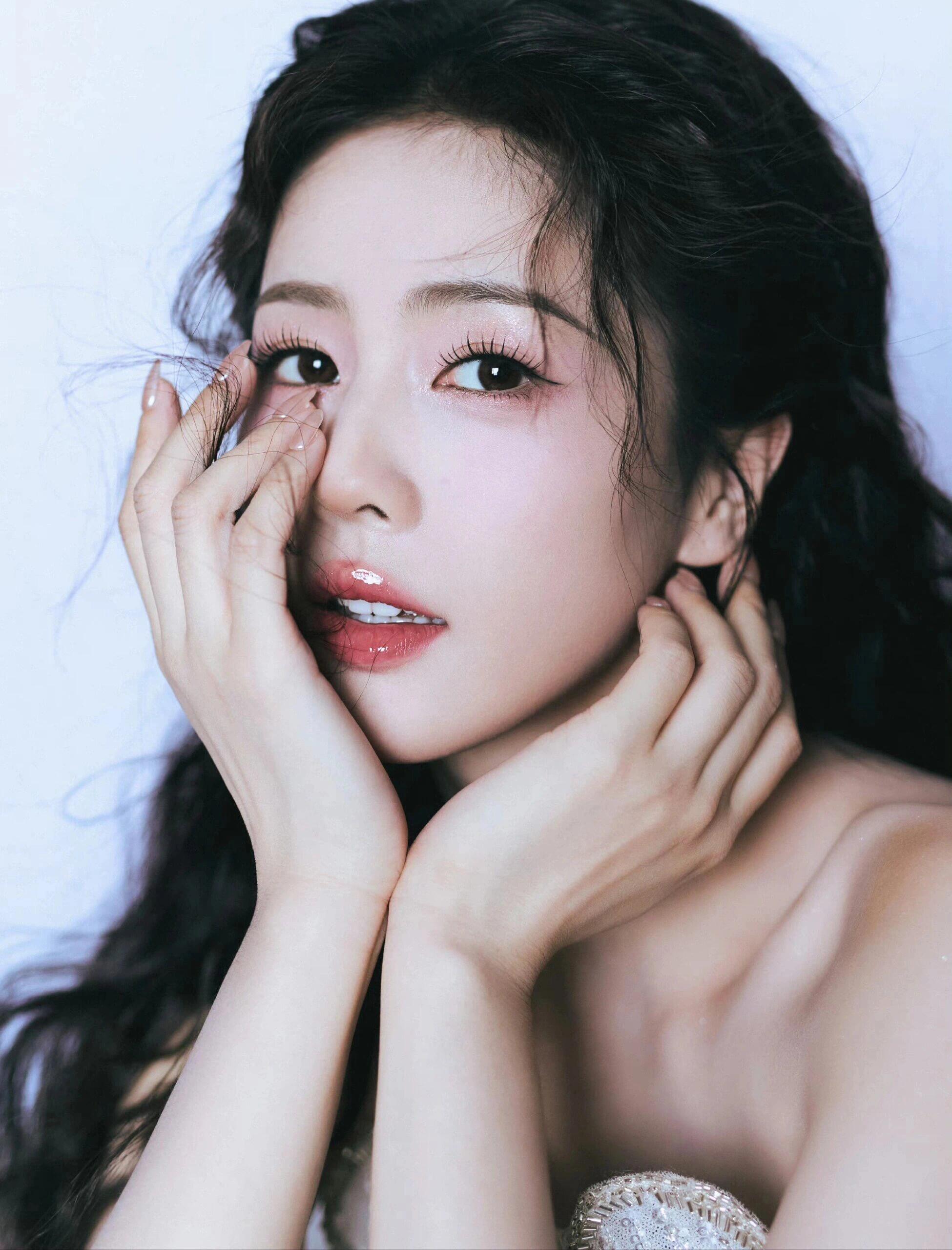 白鹿｜今日份美女