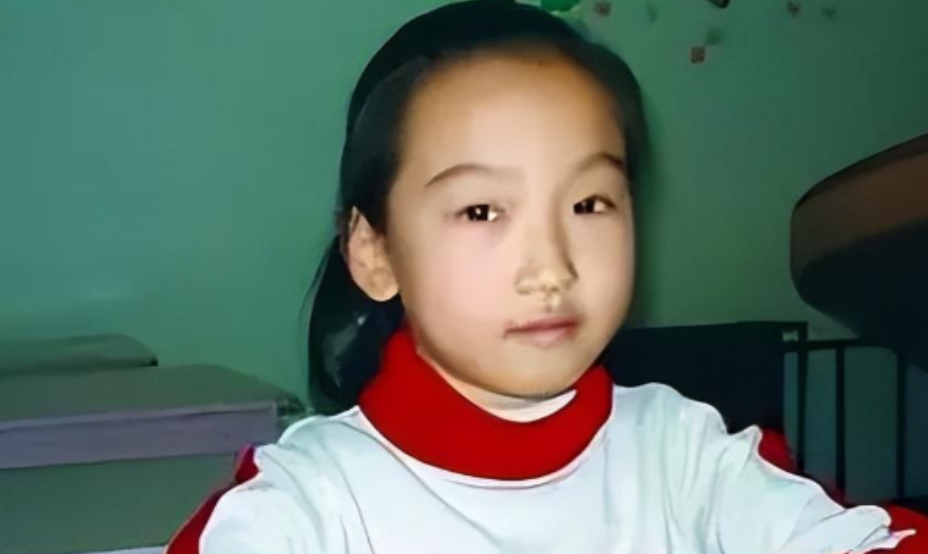 2007年，内蒙古的一个6岁小孩被我国已特种部队破格应召入伍，据说，这个小女孩有