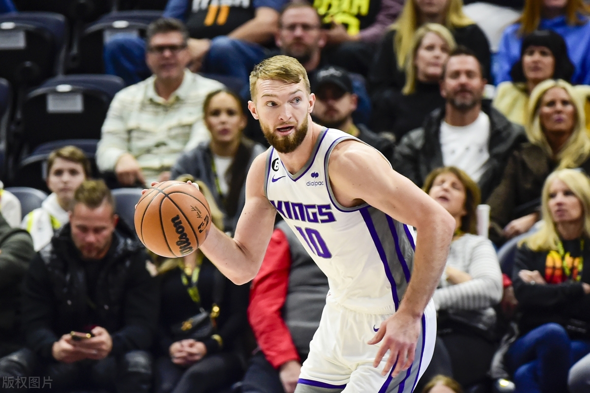 利拉德创历史，众星闪耀各展风采