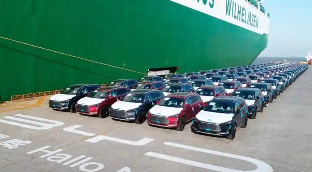 
中国各大车企在1月份总共出口了多少辆车？
比亚迪65916辆，奇瑞56890辆