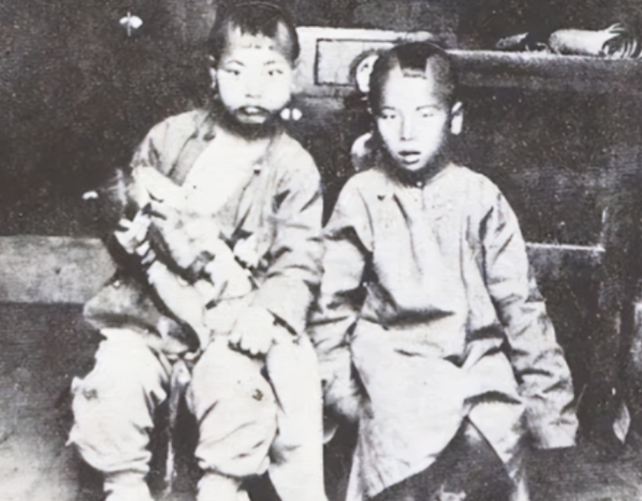 1910年，山西一9岁男童和8岁女童生下一个男婴，出生当晚，村中还发生了一件怪事