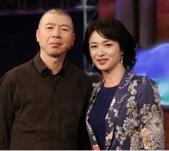 冯小刚直言不讳，娱乐圈真实面貌引猜想