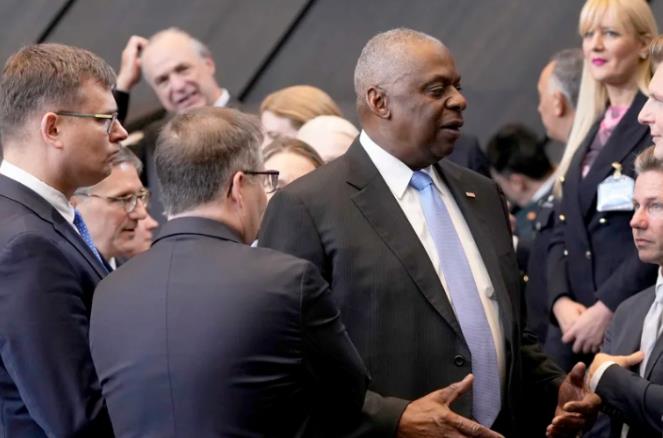 北约竟然开始讨论“特朗普时代”如何继续军援乌克兰的问题了，因为随着11月的接近，