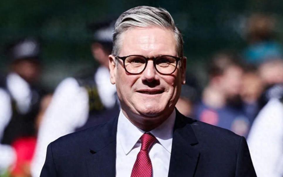 美国盟友转向！新加坡联合早报今日报道说：“英国首相斯塔默、澳大利亚总理阿尔巴尼斯
