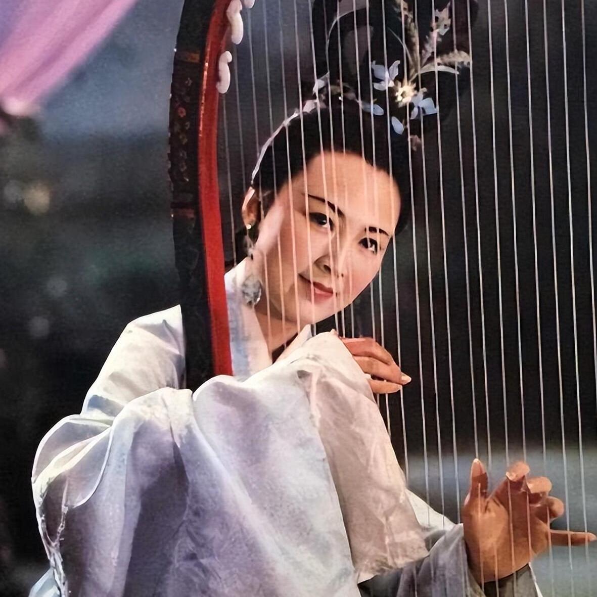 她与丈夫恩爱45年零绯闻，如今怎样了？