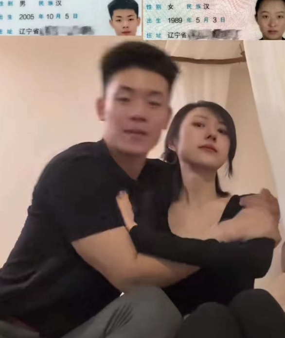 两个人都是刚刚好的年纪，遇到了彼此。