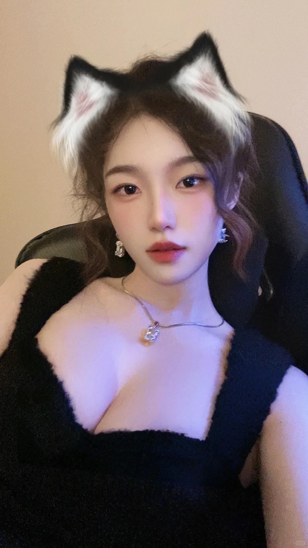 骗你的
其实那天我大乱斗还有两个骰子，但是看到你玩的是肉，对不起，没肉真的不行