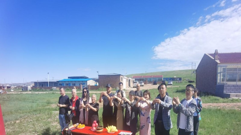 公益微电影《道不完的恩情》《天意》在内蒙正镶白旗开机