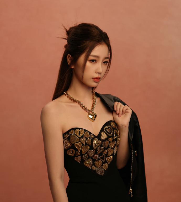 虞书欣 宝藏爱豆人美心善