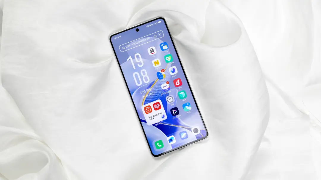 12月最值得买的一款千元机，6000mAh+1.5k直屏+超薄机身，仅1464元