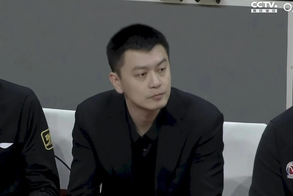 又输了！辽宁现在真是啥比赛都能输，居然输给吉林！吉林队人都快凑不齐了，就这样，最
