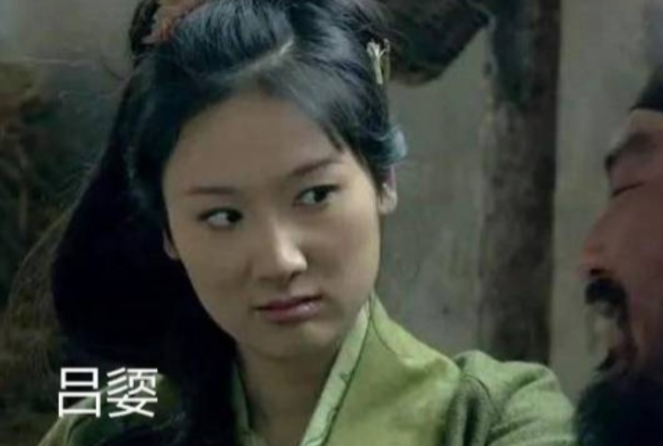 公元前180年，吕后亲妹妹吕媭，被陈平用竹板活活打死。弥留之际，吕媭恨恨道：我早