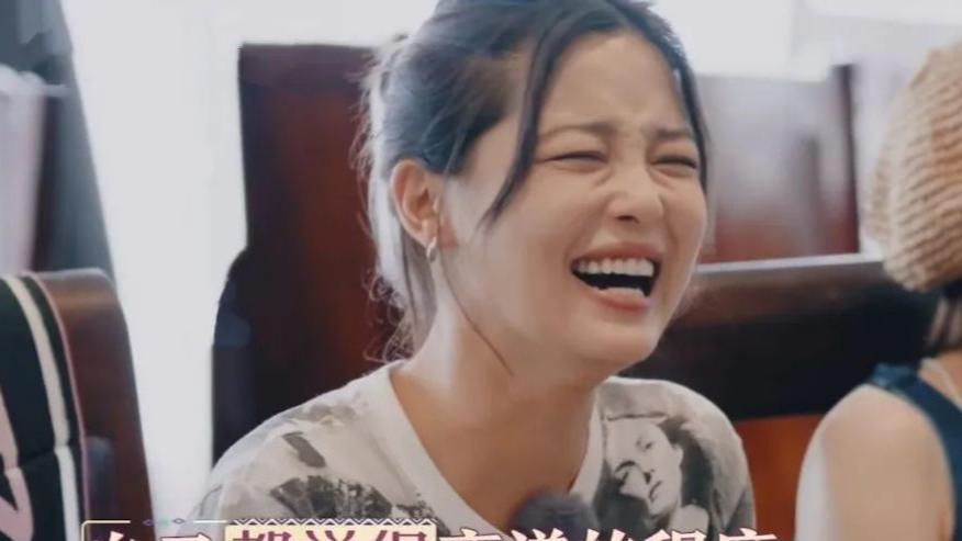 《花少5》成员包场力挺辛芷蕾新电影，比上热搜的感情瓜笑点猛