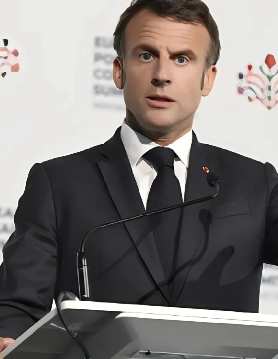 马克龙你太嫩了……

法国的嘴脸真的是令人作呕。明明是之前求着东方大国采购160