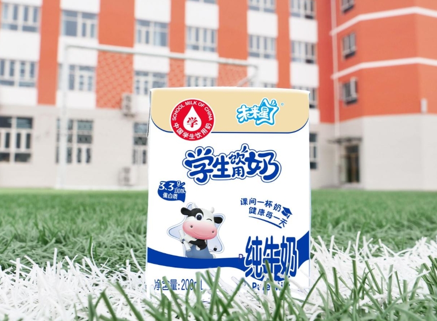 学校是教书育人的，老是搞这些乱七八糟的，一问就是自愿不强制，但是表现出来的行为并