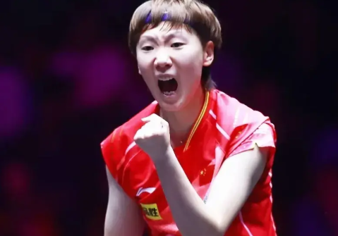 随着王曼昱4-0孙颖莎，国乒6朵金花，亚洲杯/所获最终奖金、积分如下

1，王曼