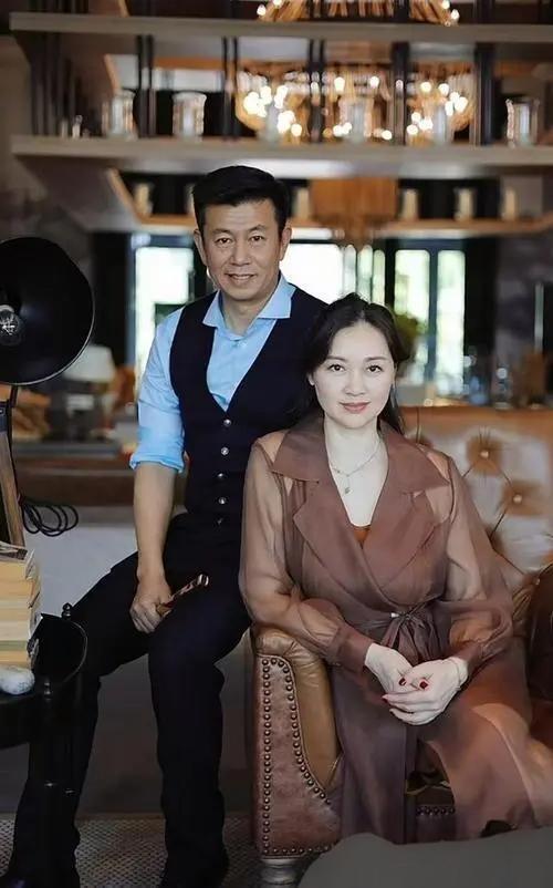 江柏萱与蔡雯：25年的爱情之旅