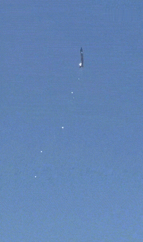 珠海航展最新消息：歼20将在现场发射干扰弹？

近日，有网友拍摄到了歼-20战机