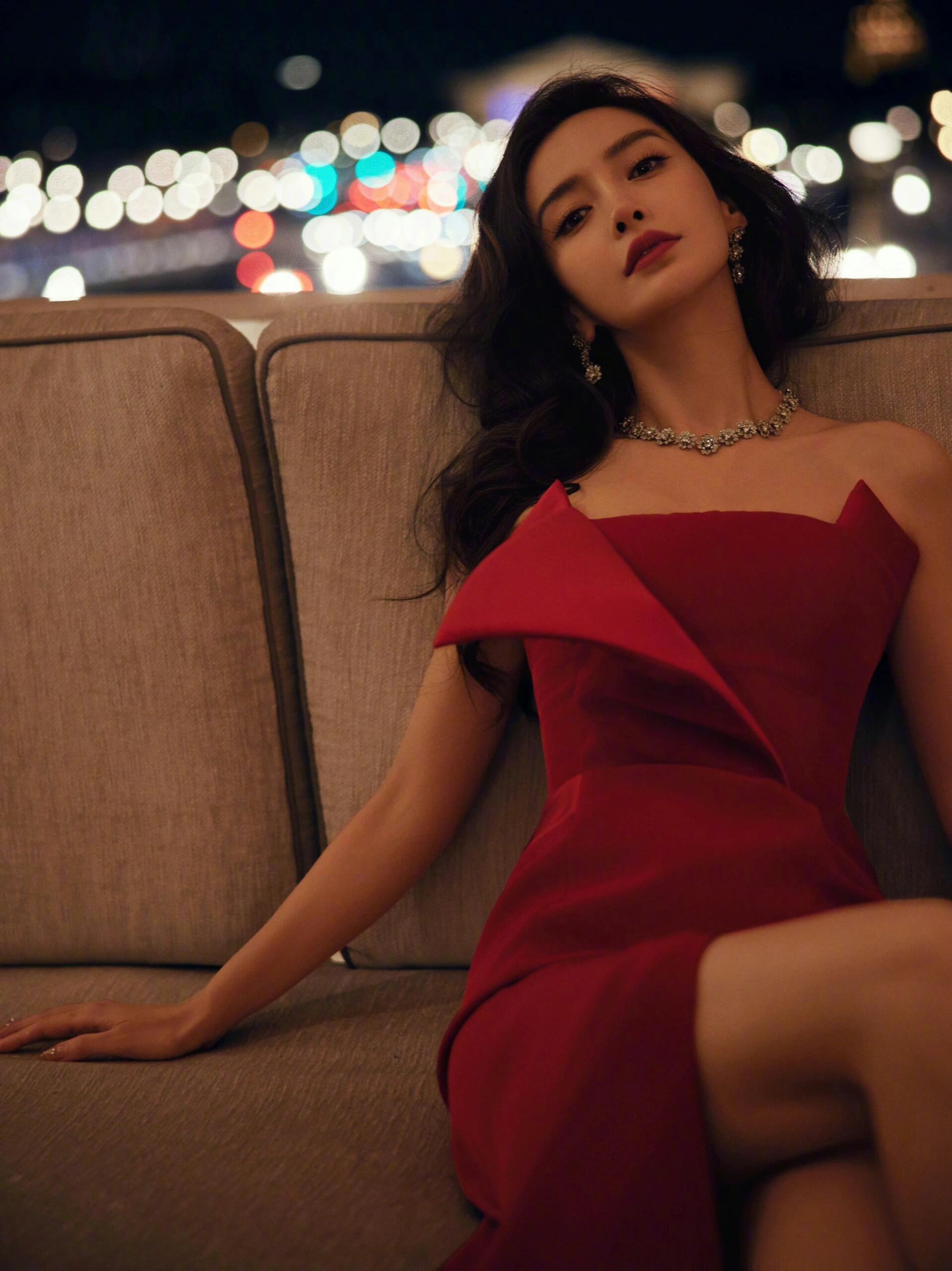 杨颖——优雅神秘的美人