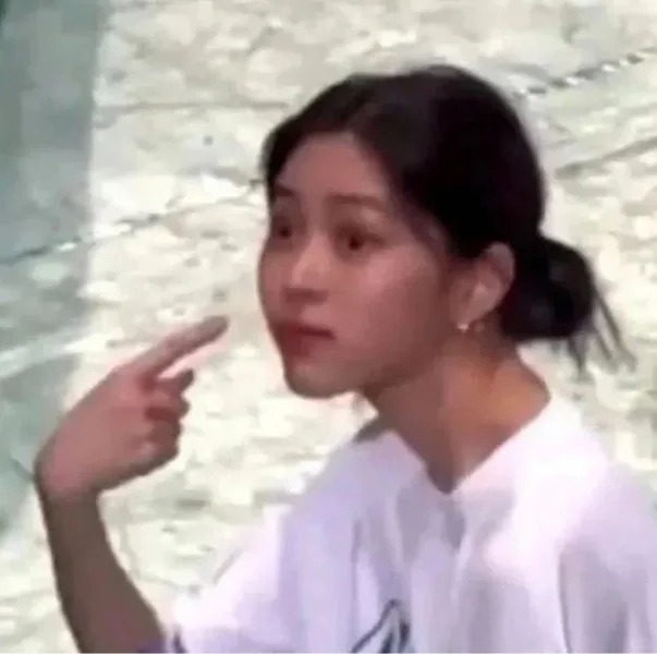 睡够了之后我效率大增绷不住了
前一段时间太忙了 各种烦心事 睡觉质量非常烂 睡了