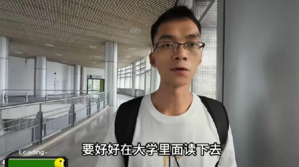 唐同学，为什么会放弃2025年高考报名？实际上，正是这背后的3个原因:

1. 