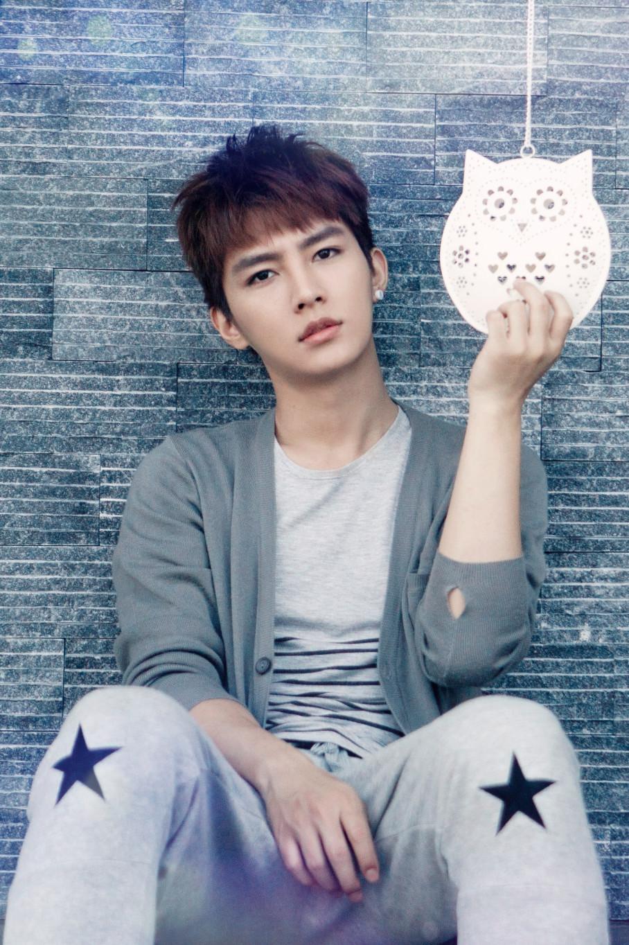 炎亚纶被判缓刑三年，案件尘埃落定